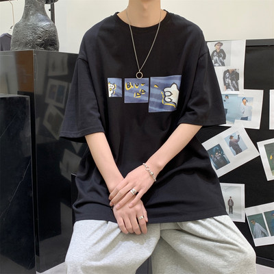 Ανδρικό μπλουζάκι φαρδύ μοντέλο με απλικέ χρώμα