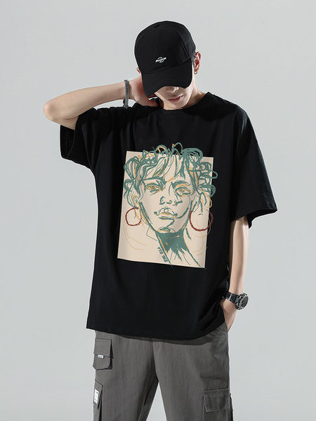 Мъжка тениска с апликация широк модел 