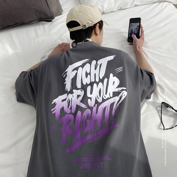 Meeste T-särk kirjade ja lühikeste varrukatega – lai mudel