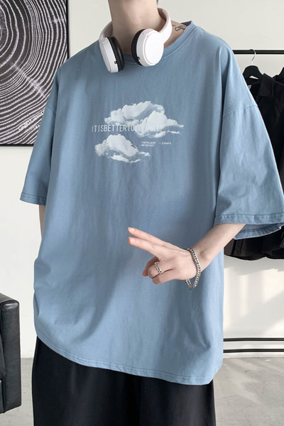 Lai ümara kaelusega ja 3/4 varrukatega T-särk