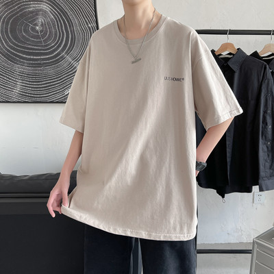 Lühikeste varrukatega avar meeste T-särk