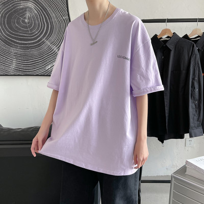 Lühikeste varrukatega avar meeste T-särk