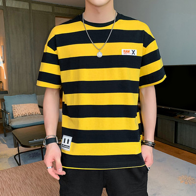 Meeste triibuline T-särk ovaalse kaelusega ja 3/4 varrukatega