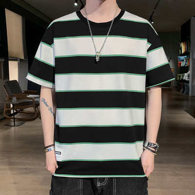 Meeste triibuline T-särk ovaalse kaelusega ja 3/4 varrukatega