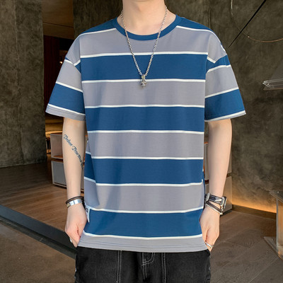 Meeste triibuline T-särk ovaalse kaelusega ja 3/4 varrukatega