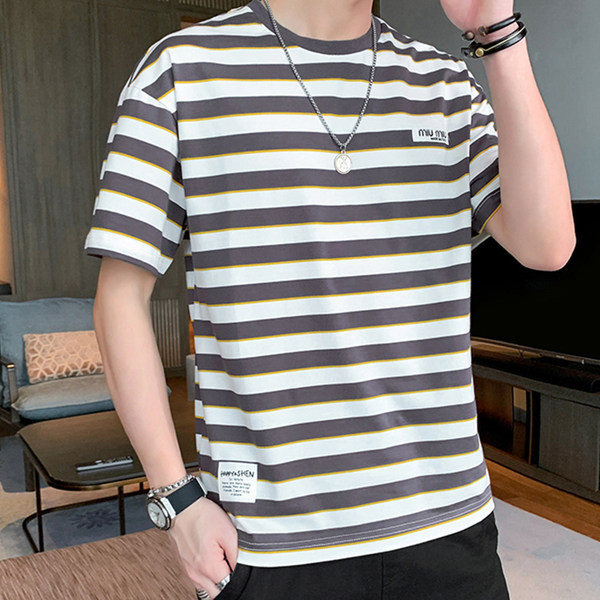 Meeste triibuline T-särk ovaalse kaelusega ja 3/4 varrukatega