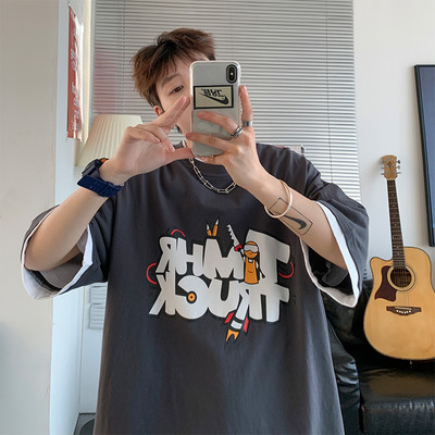 Ανδρικό φαρδιά μπλουζάκι με τύπωμα και στρογγυλή λαιμόκοψη