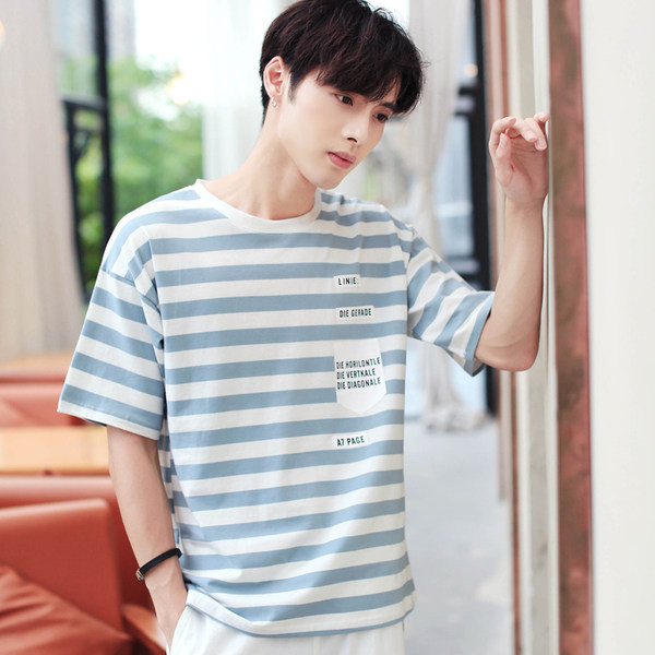 Uue mudeli triibuline ovaalse kaelusega meeste T-särk