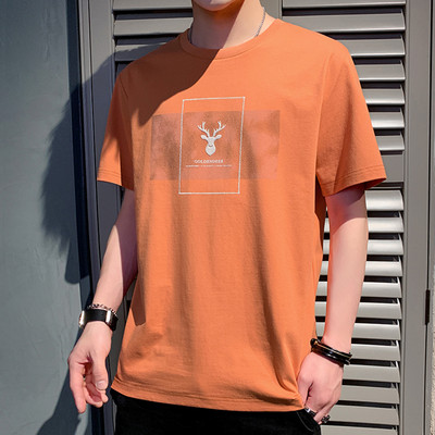 Καλοκαιρινό μπλουζάκι νέου μοντέλου με κοντά μανίκια και απλικέ