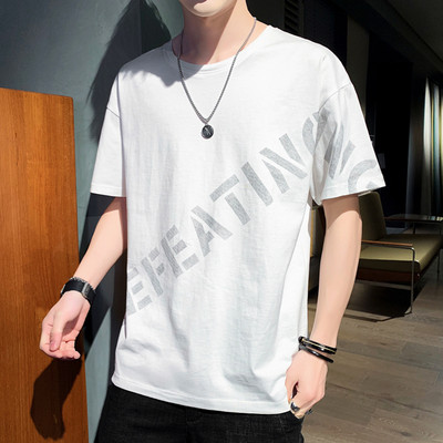 Καλοκαιρινό μπλουζάκι νέου μοντέλου με κοντά μανίκια και απλικέ