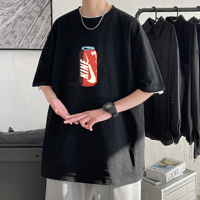 Ανδρικό μπλουζάκι με φαρδιά και κοντά μανίκια