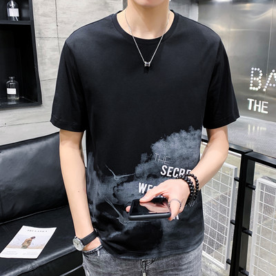 Ανδρικό καλοκαιρινό μπλουζάκι με απλικέ και κοντά μανίκια