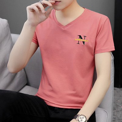 Meeste V-kaelusega T-särk. 3/4 varrukas ja kiri