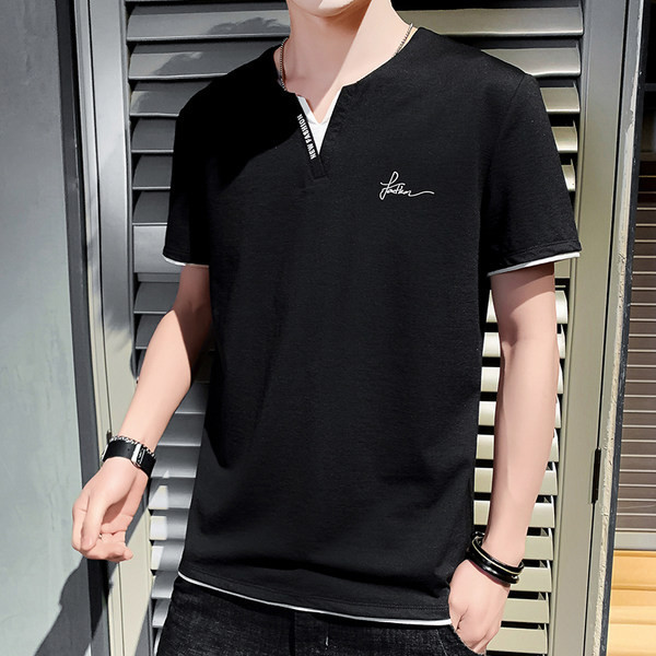 Stiilne meeste lühikeste varrukate ja V-kaelusega T-särk