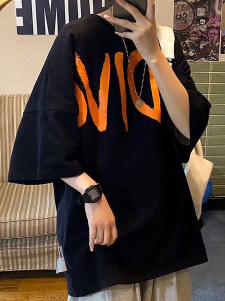 Casual T-särk kirjaga ja 3/4 varrukatega mudeliga