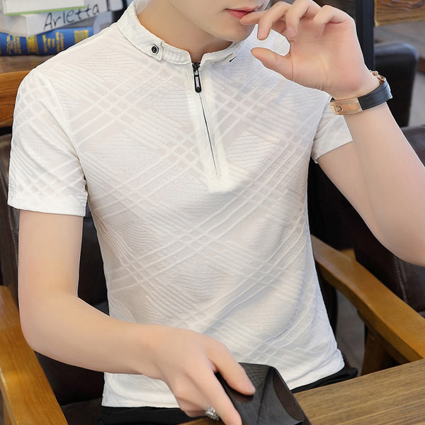 Elegantna muška majica s kratkim rukavima i patentnim zatvaračem