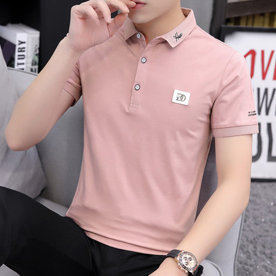 Klassikalise krae ja embleemiga vabaaja meeste pluus