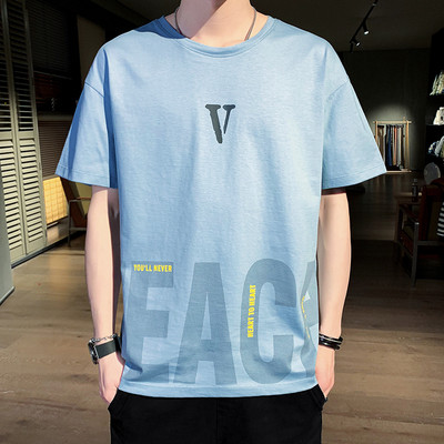 Ανδρικό φαρδύ μπλουζάκι με κοντά μανίκια και επιγραφή