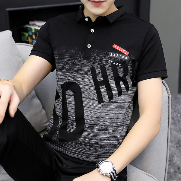 Suvine mitmes värvitoonis aplikatsiooni ja nööpidega meeste t-särk