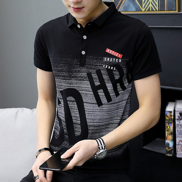 Suvine mitmes värvitoonis aplikatsiooni ja nööpidega meeste t-särk