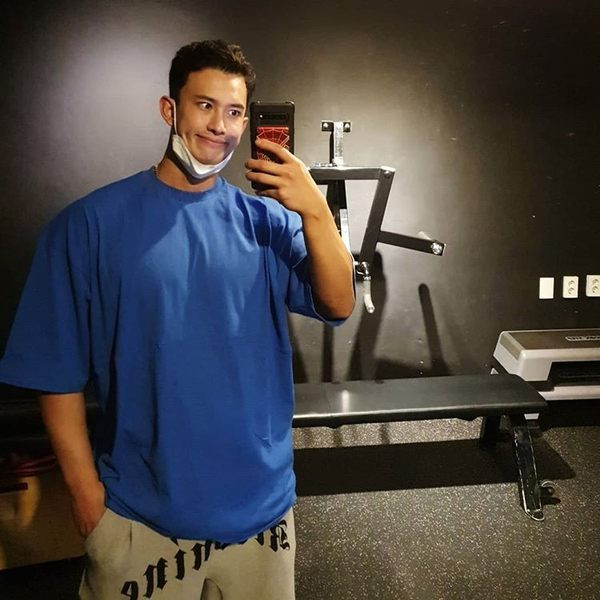 Lai puuvillane t-särk tavaline mudel