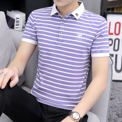 Meeste triibuline klassikalise krae ja nööpidega T-särk