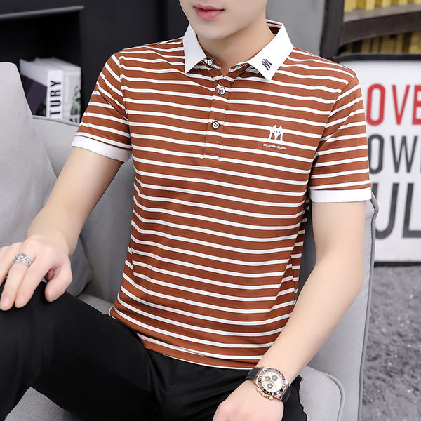 Meeste triibuline klassikalise krae ja nööpidega T-särk