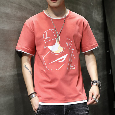 Aplikatsiooni ja lühikeste varrukatega vabaaja meeste T-särk - lai mudel