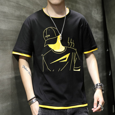 Aplikatsiooni ja lühikeste varrukatega vabaaja meeste T-särk - lai mudel