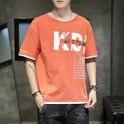 Aplikatsiooni ja lühikeste varrukatega vabaaja meeste T-särk - lai mudel