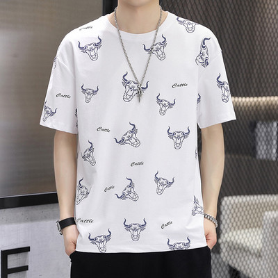 Suvine aplikatsiooni ja 3/4 varrukatega meeste T-särk