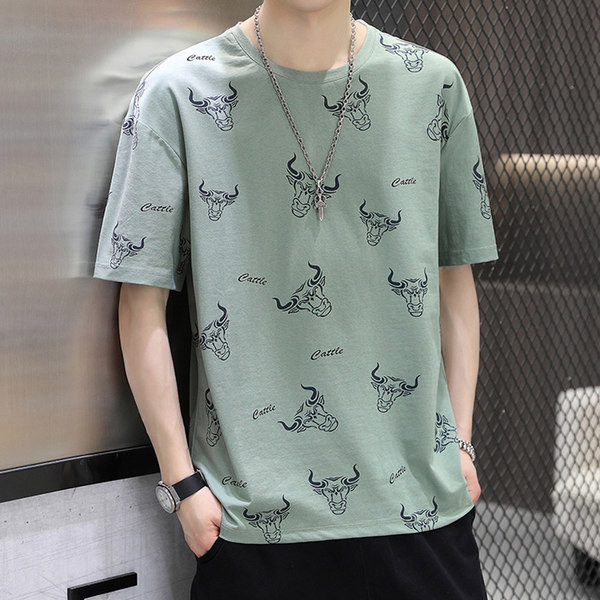 Suvine aplikatsiooni ja 3/4 varrukatega meeste T-särk