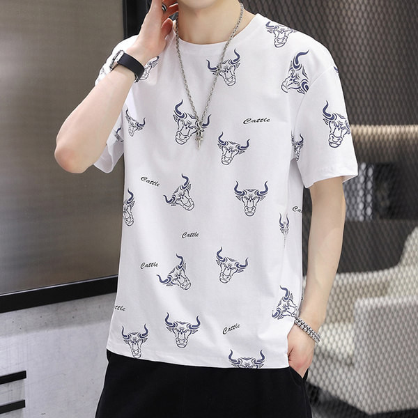 Suvine aplikatsiooni ja 3/4 varrukatega meeste T-särk