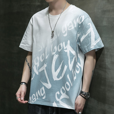 Lühikeste varrukatega ja sillerdavate värvidega meeste T-särk