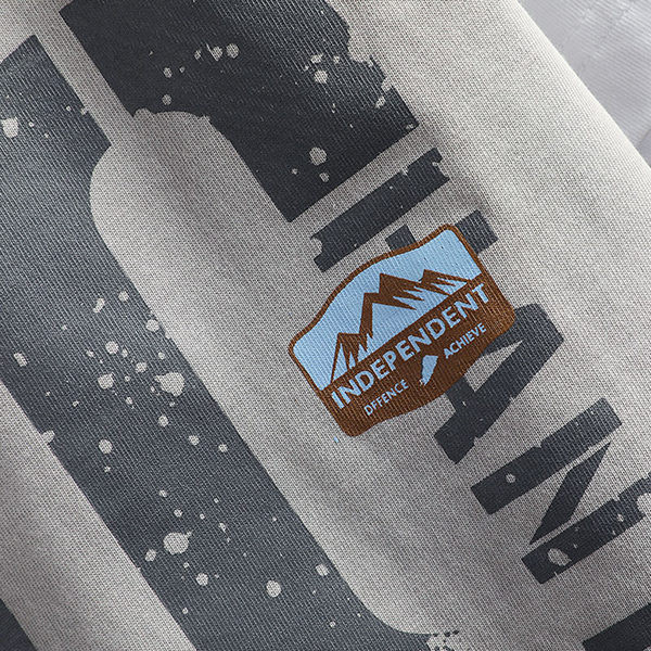 Lühikeste varrukate ja ümara kaelusega meeste T-särk