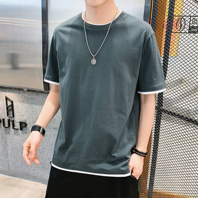 Ежедневна мъжка тениска с овално деколте и къс ръкав - широк модел