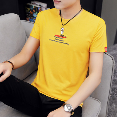 Ανδρικό μπλουζάκι με οβάλ λαιμόκοψη και επιγραφή σε διάφορα χρώματα