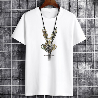 Meeste puuvillane jäneseaplikatsiooniga t-särk