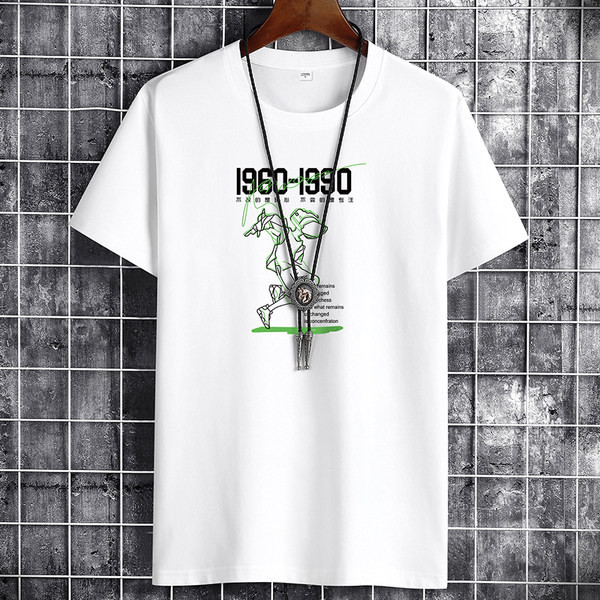 Värvilise aplikatsiooniga meeste t-särk