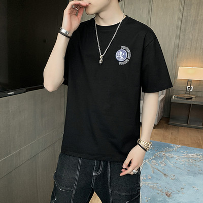 Meeste suvine lühikeste varrukate ja trükiga T-särk