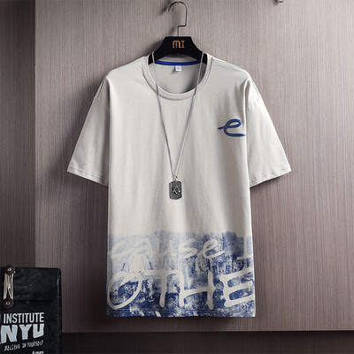 Meeste O-kaelusega ja lühikeste varrukatega T-särk