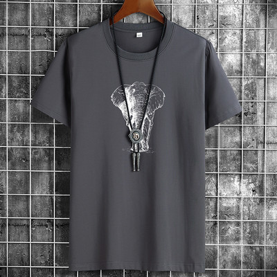 Meeste t-särk elevandi aplikatsiooniga