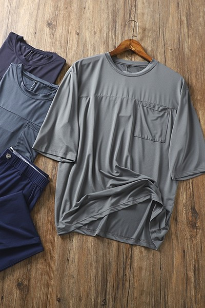 Sportlik vabaaja taskuga meeste T-särk