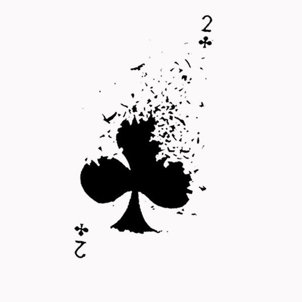 Uue mudeli meeste T-särk - ovaalse dekoltee ja aplikatsiooniga