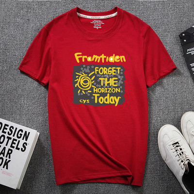 Uue mudeli lühikeste varrukate ja aplikatsiooniga vabaaja T-särk