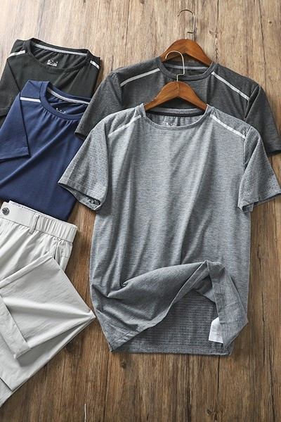 Ежедневна мъжка тениска с къс ръкав и О-образно деколте