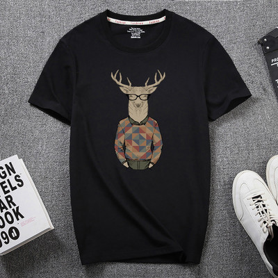 Meeste aplikatsiooni ja pealdisega 3/4 varrukatega T-särk