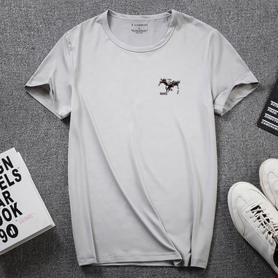 Νέο μοντέλο T-shirt με κοντά μανίκια και οβάλ λαιμόκοψη