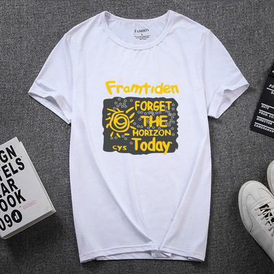 Νέο μοντέλο T-shirt με κοντά μανίκια και οβάλ λαιμόκοψη