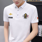 Moodne klassikalise krae, tikandi ja lühikeste varrukatega meeste pluus